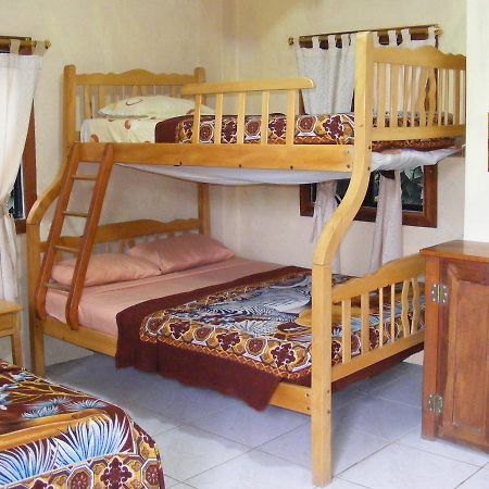 Hostal Maxima Puerto López Exteriér fotografie